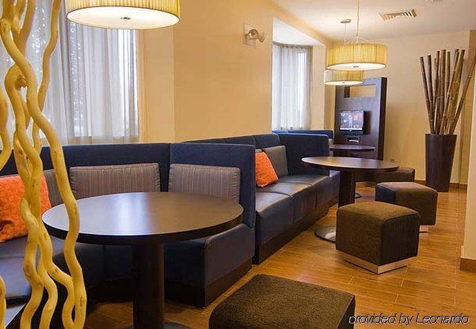 คอร์ทยาร์ด มอนโร แอร์พอร์ต Hotel ภายนอก รูปภาพ